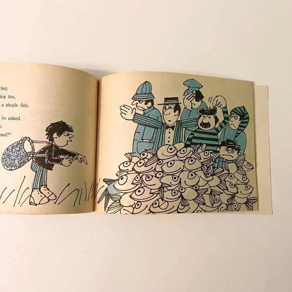 Vintage 1968 Six Foolish Fisherman Scholastic Book by Benjamin Elkin - Picture 12 of 13